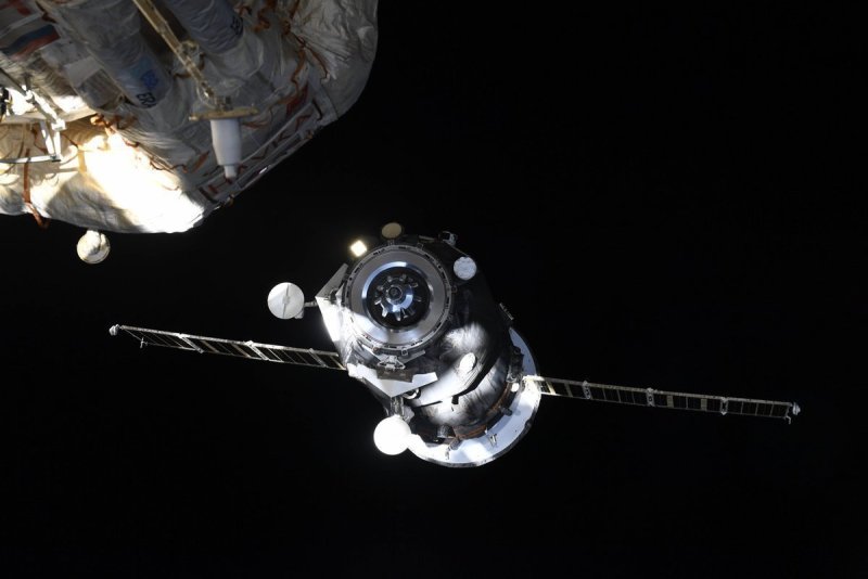 Корабль «Прогресс МС-15»