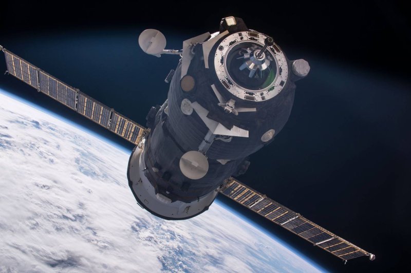 Грузовой корабль Прогресс МС-14