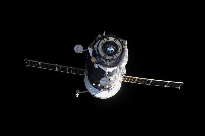 Грузовой космический корабль «Прогресс-61»