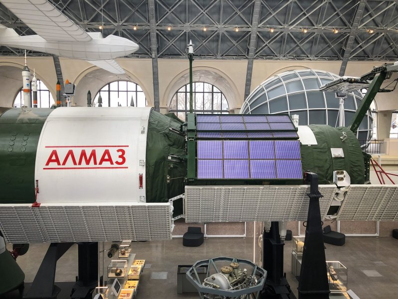 Станция Алмаз космос