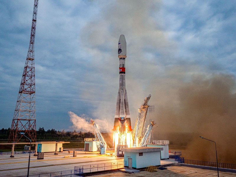 Космодром Байконур старт ракеты Союз-2.1а