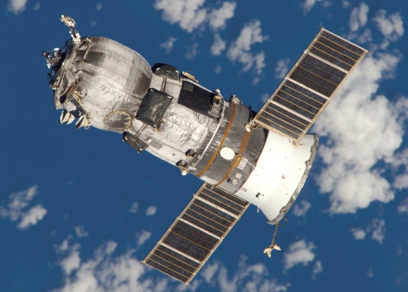 Грузовой корабль "Прогресс МС-09"