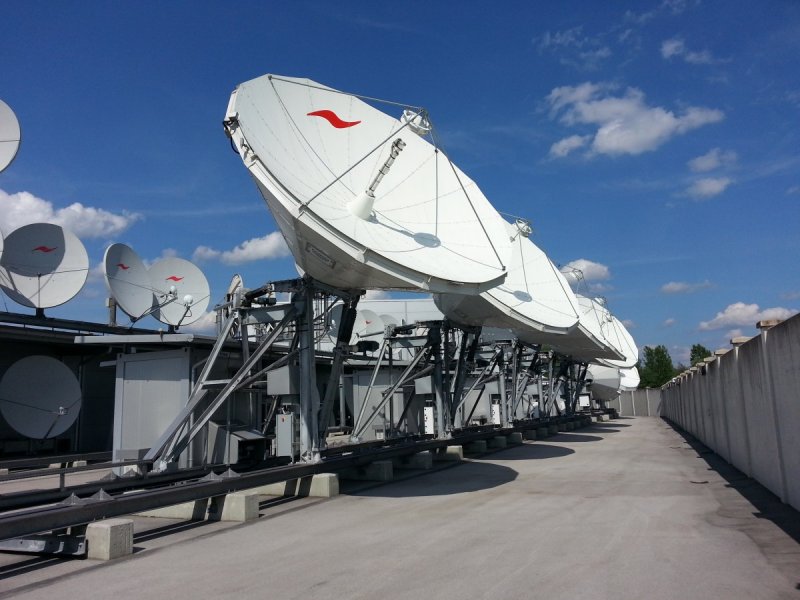 Intelsat i фото