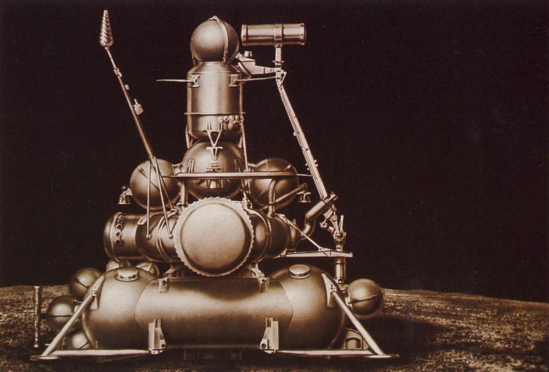 Автоматическая межпланетная станция (АМС) «Луна-3».