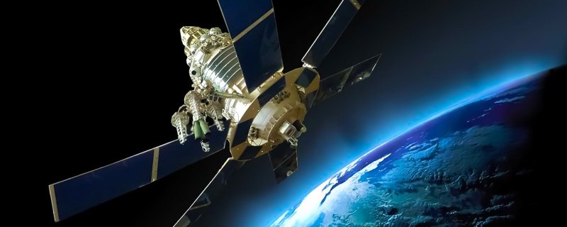 Спутник молния-1