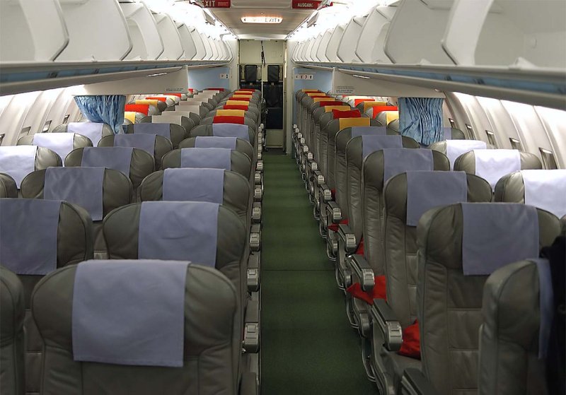 Fokker 70 салон