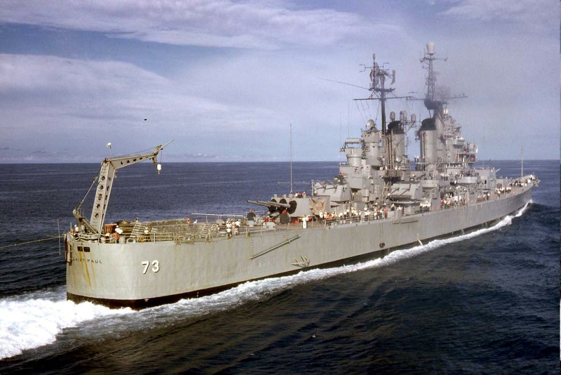 USS де Мойн