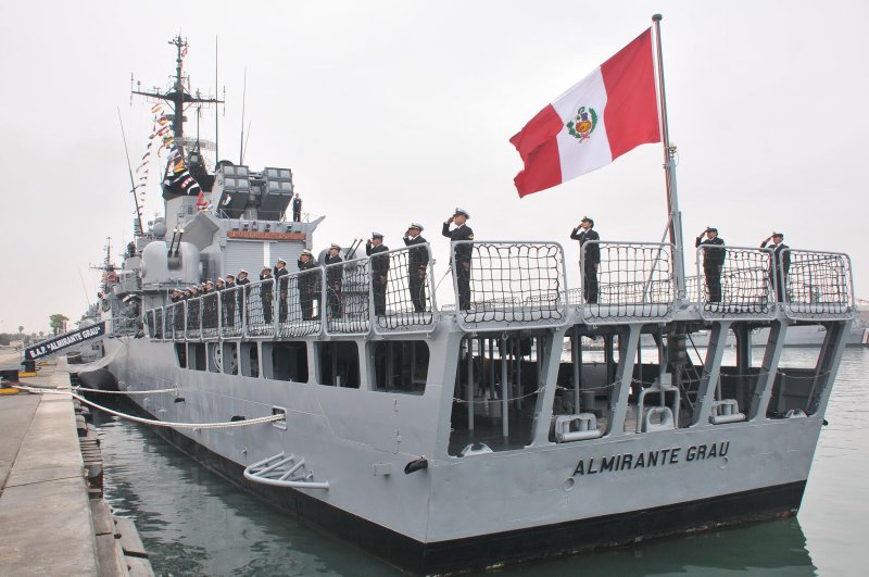 Bap Almirante Grau CLM-81