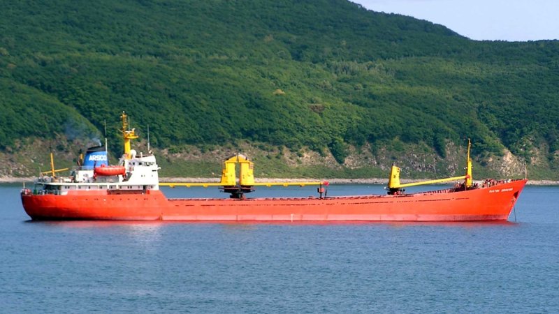 Морской порт Тикси