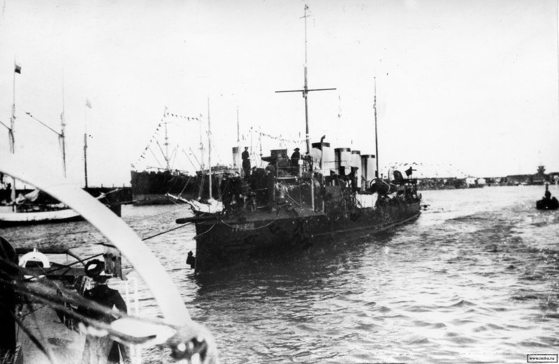 Миноносец громкий 1904