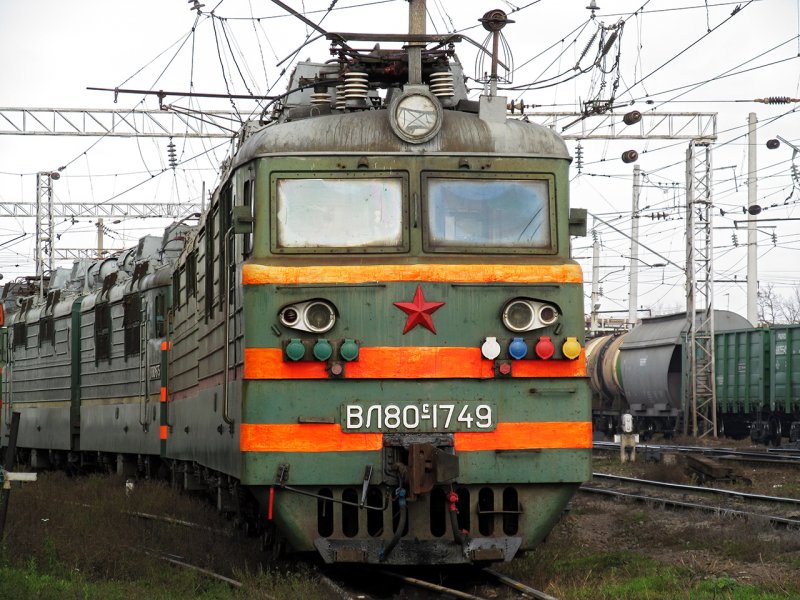 Вл10 в депо Батайск RAILGALLERY