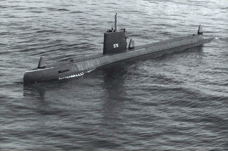 USS Darter SS-576