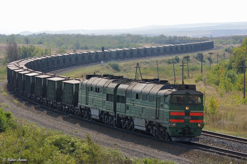 Товарный поезд