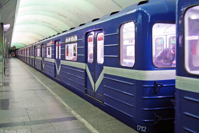 Санкт-Петербург 81-714