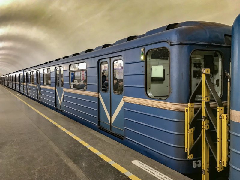 Метровагон ем 501 3782