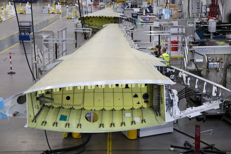 Кессон крыла МС-21