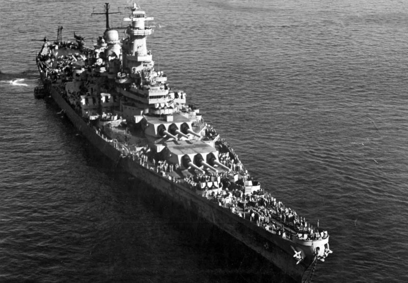 Крейсер Миссури 1945