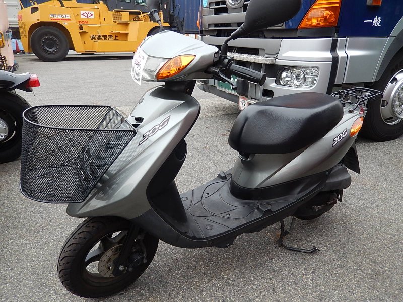 Скутер Yamaha jog