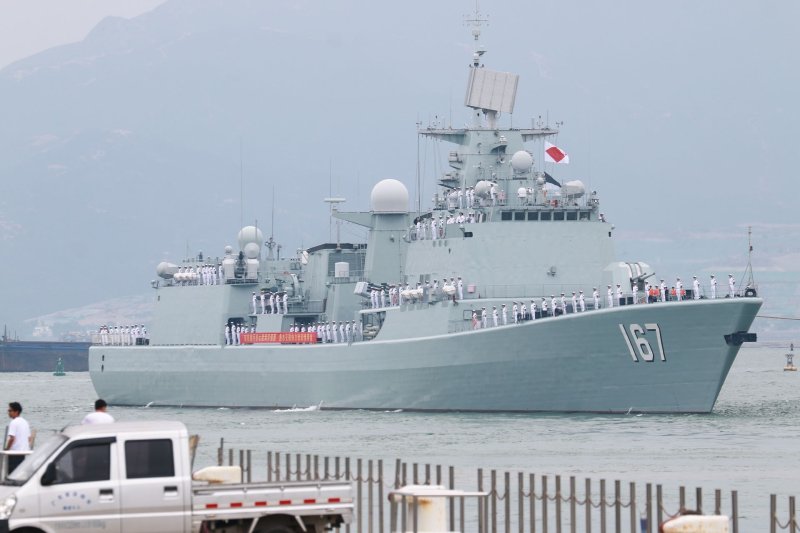 Эсминец Тип 052d