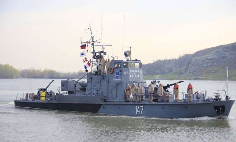 Рейдовый тральщик 361т