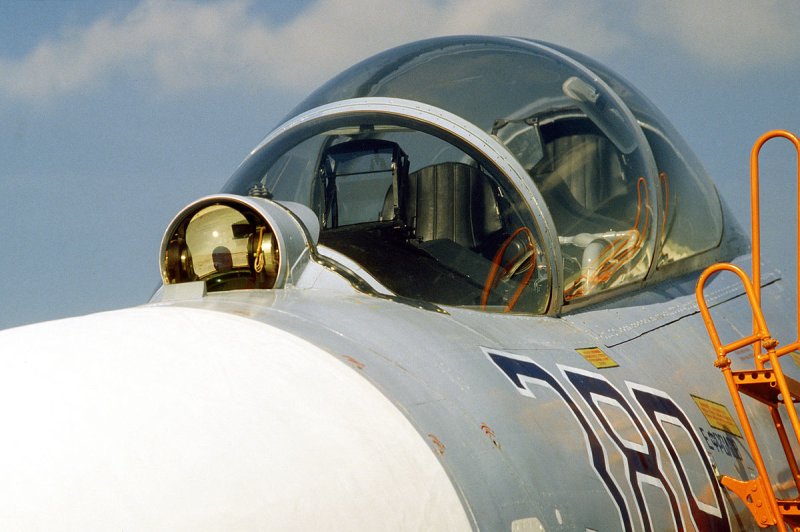 Су-27 фонарь кабины