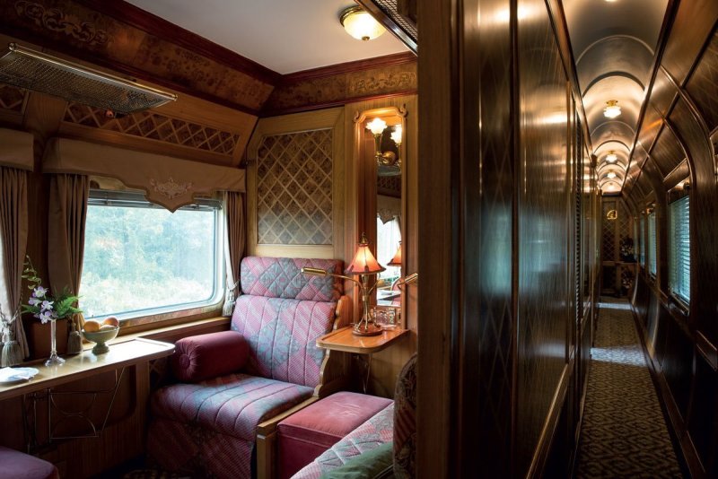 The Orient Express ("Восточный экспресс")