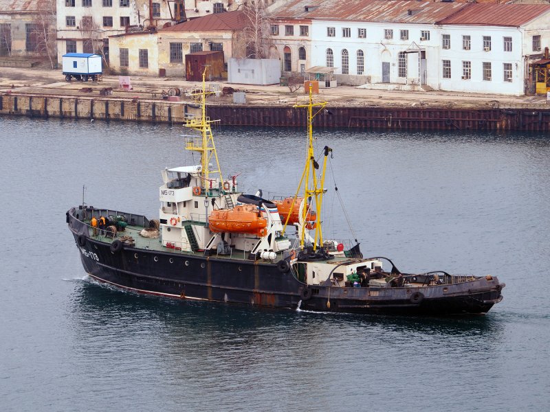 Морской буксир "МБ-6095"