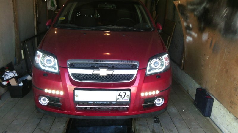 Противотуманные фары Шевроле Авео т250 седан