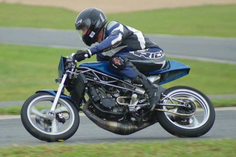 Yamaha rz250