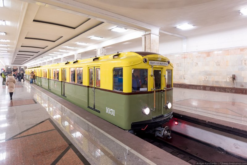 Вагон метро типа а