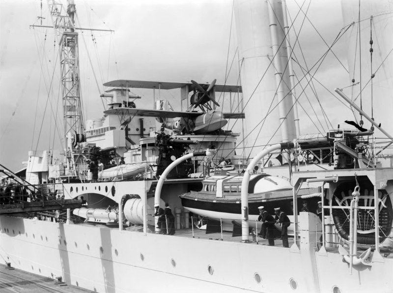 Потопление австралийского авианосца HMAS Melbourne