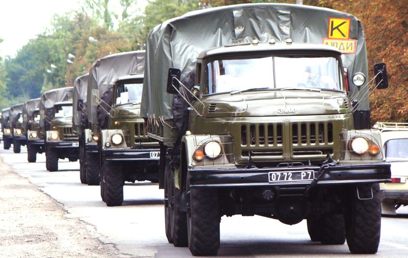 ЗИЛ-131 грузовой военный