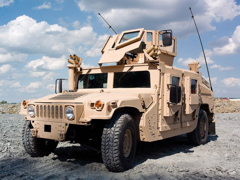 Hummer h1 военный