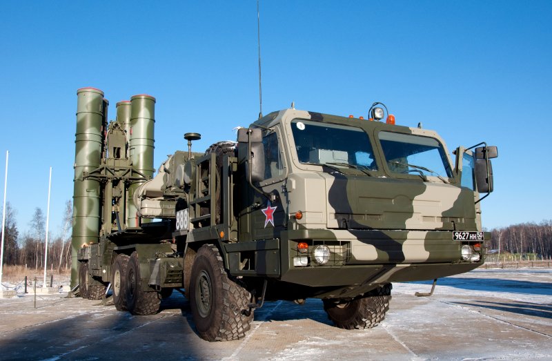 Тягач с 400 Триумф