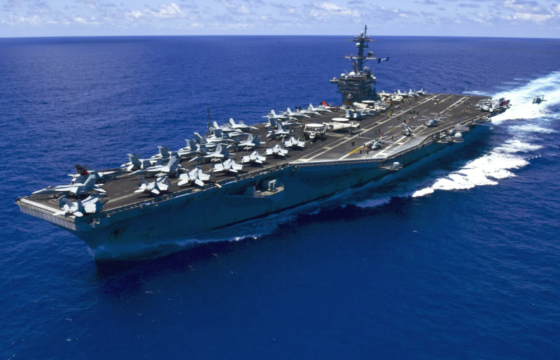 Авианосец CVN-70 Carl Vinson