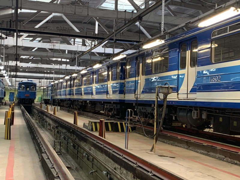 Самарский метрополитен подвижной состав