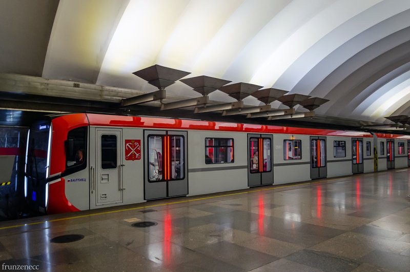 Балтиец вагон 81-725
