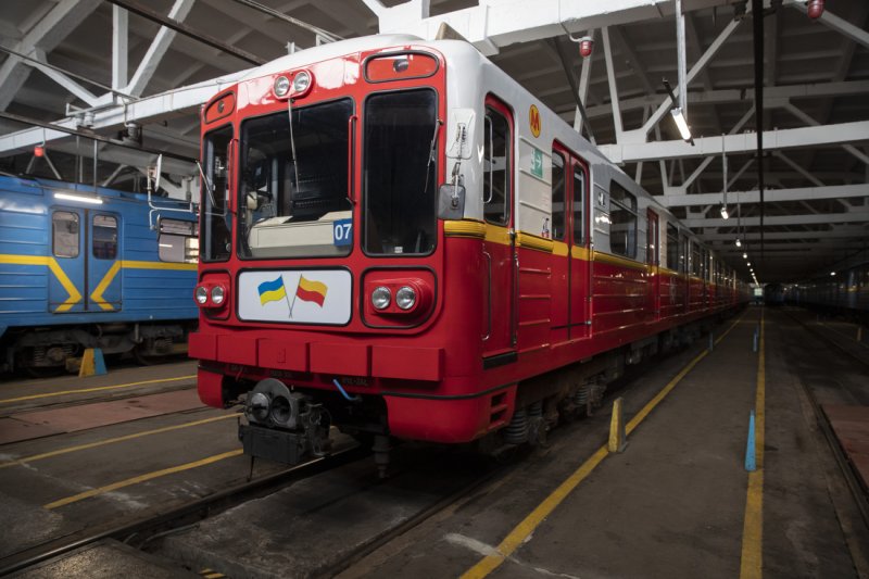 Вагон метро