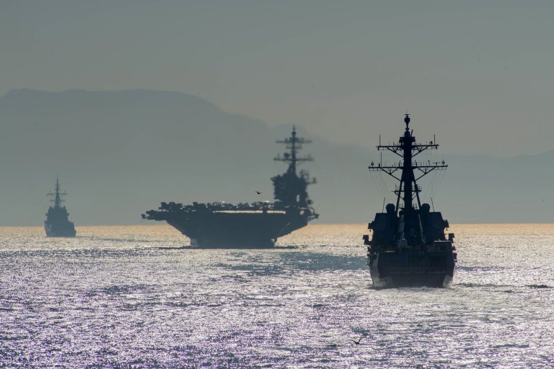 USS Бейнбридж DDG-96
