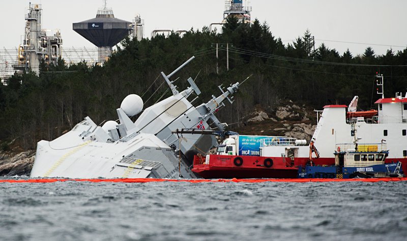 Норвежский Фрегат Helge Ingstad