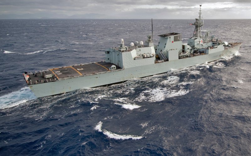 Канадский Фрегат HMCS Halifax