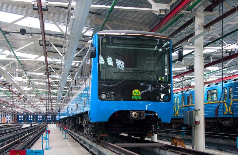 81–7036/7037 Крюковский