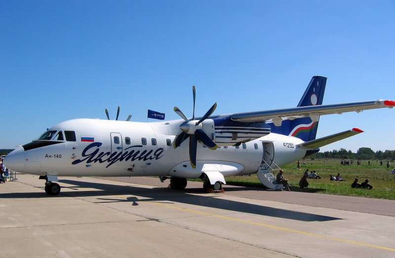 Турбовинтовой самолет АН-140