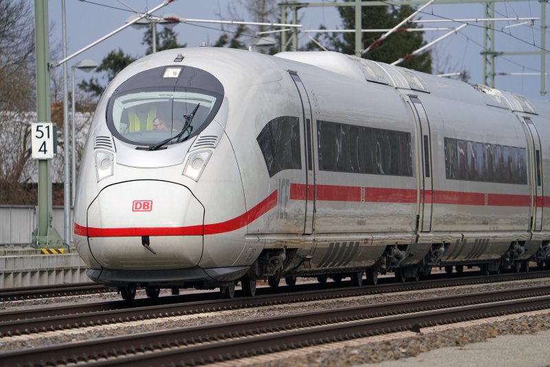 Ice 3 408