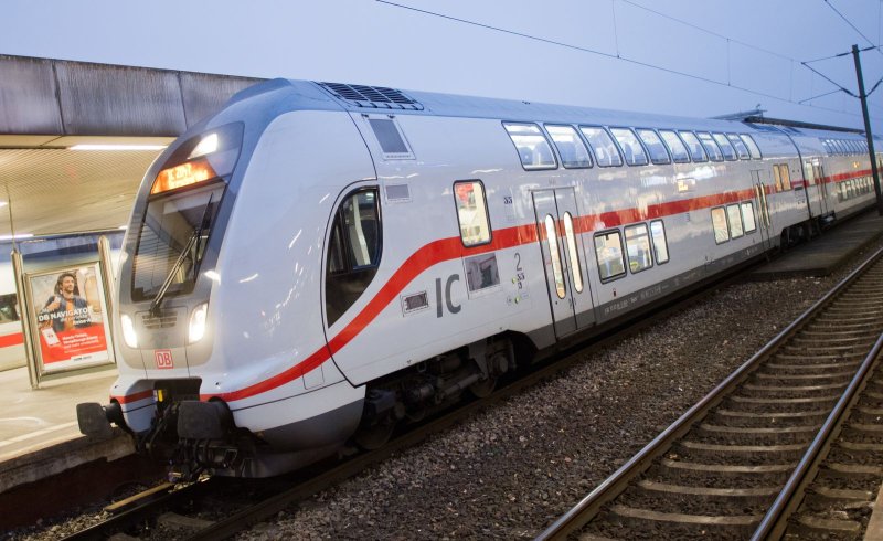 Ic (Intercity) поезда Германии