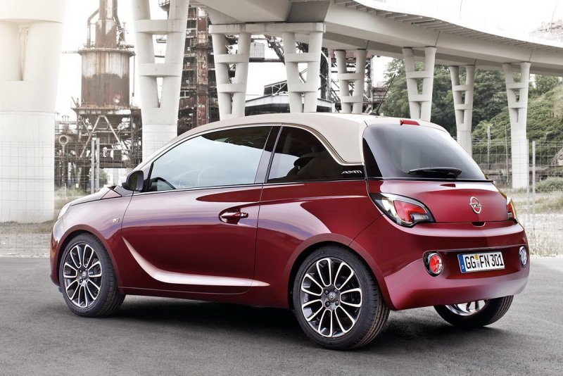Opel Adam (m13)