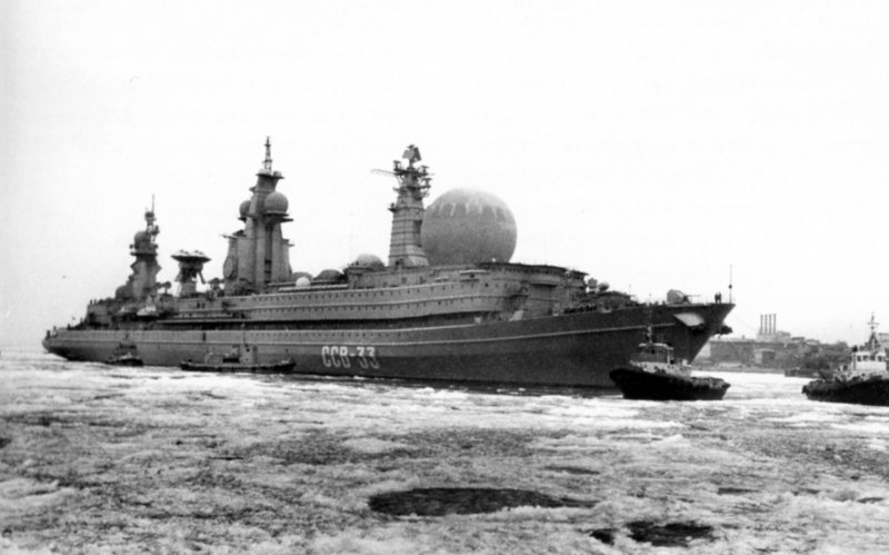 Корабль ССВ-33 Урал проекта 1941 Титан