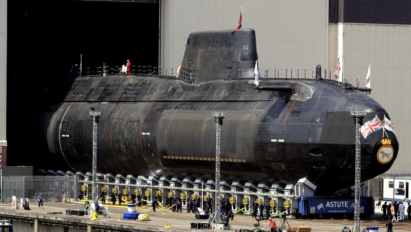 Подводная лодка astute