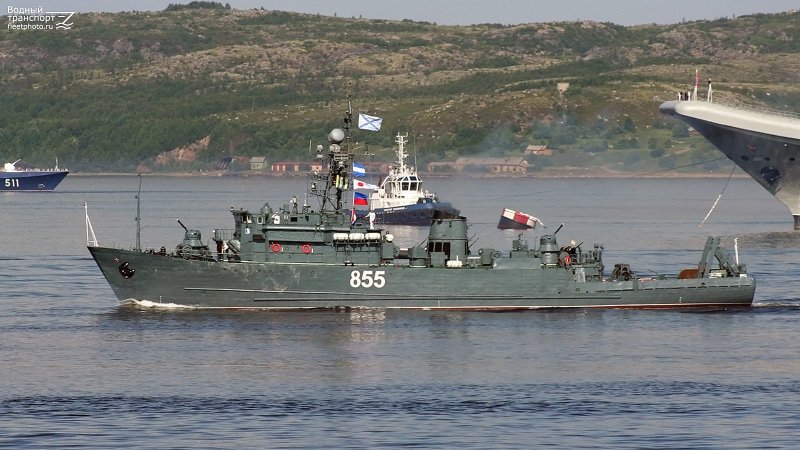 Морской тральщик машинист Северный флот