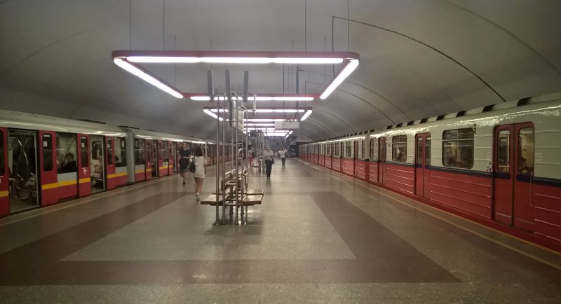 Метрополитен Варшавы